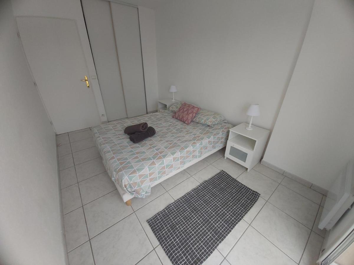 Centre, Grand T2 Balcon Pkg, Gare 600m, Tres Calme Apartment